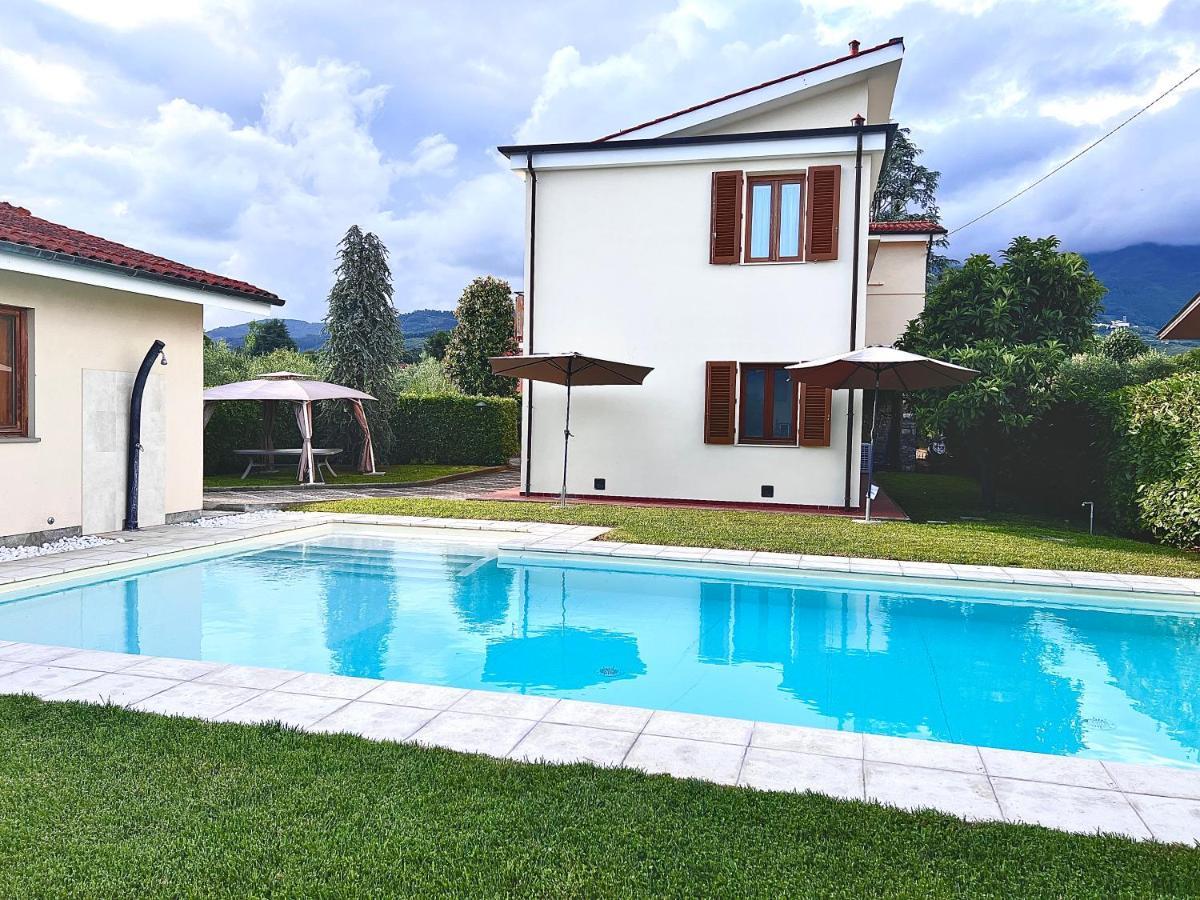 Villa Anna With Pool And Lift Capannori Exterior foto