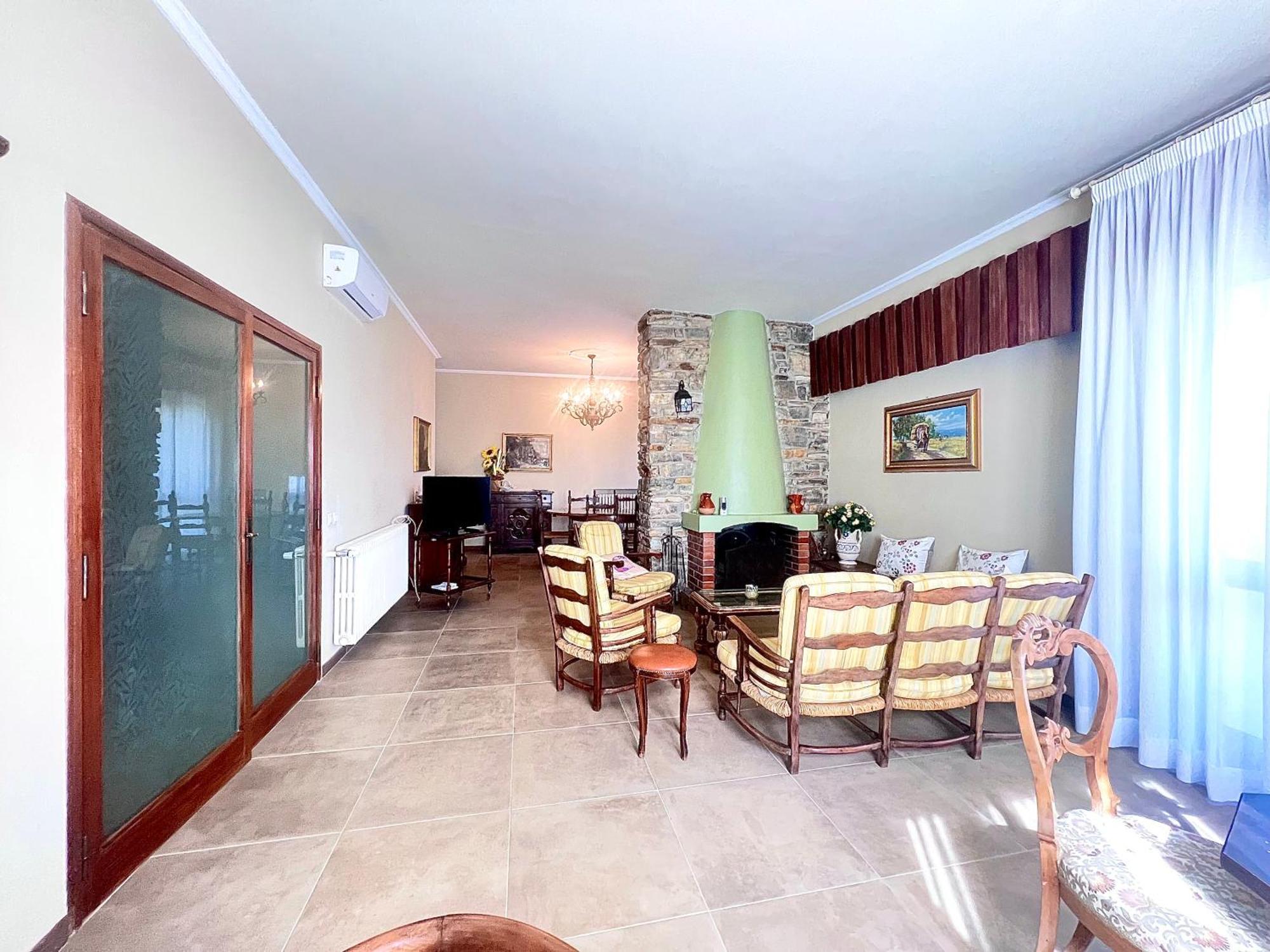 Villa Anna With Pool And Lift Capannori Exterior foto